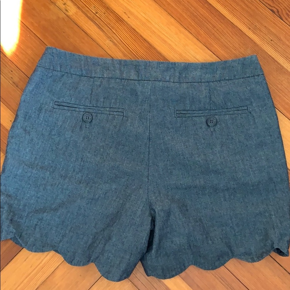 Shorts - Picture 2 of 3